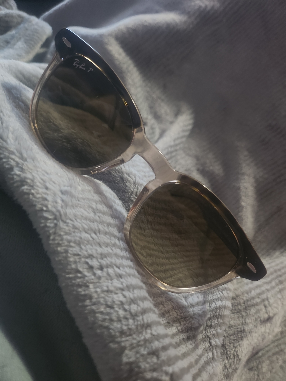 Polarized Ray-Ban hawkeye